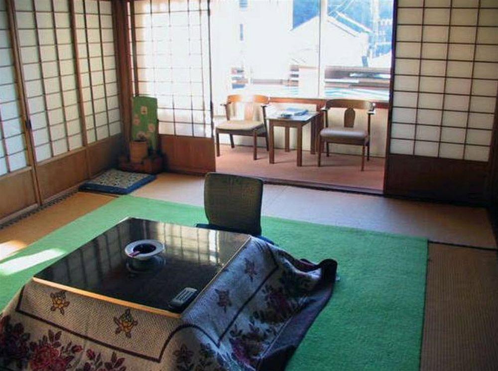 Yumoto Ryokan Yamanouchi  Extérieur photo